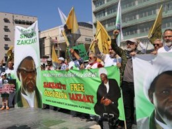 Ankara'da Şeyh Zakzaki'ye destek gösterisi