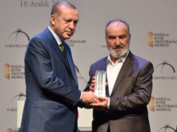  Hayrettin Karaman ‘İşte bu olmadı’ dedi; Erdoğan’a çağrı yaptı