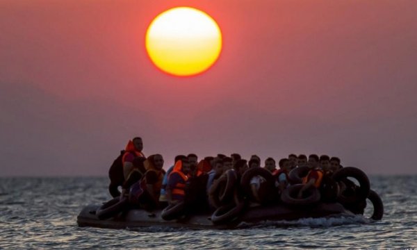 Yunanistan'a sığınmacı akını devam ediyor