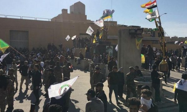 Irak'ta diplomatik temsilciliklerin bulunduğu Yeşil Bölge'de patlama