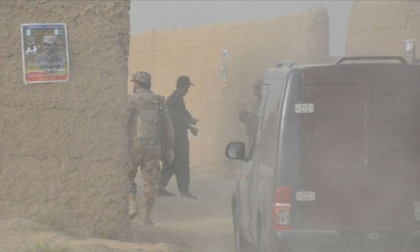 Pakistan'da medresede patlama: 9 ölü