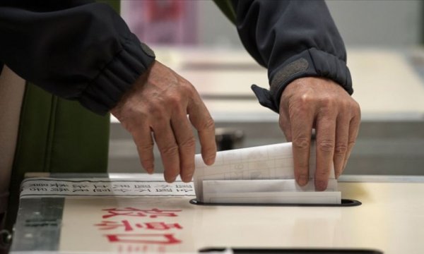 Tayvan liderlik ve milletvekili seçimleri için sandık başında