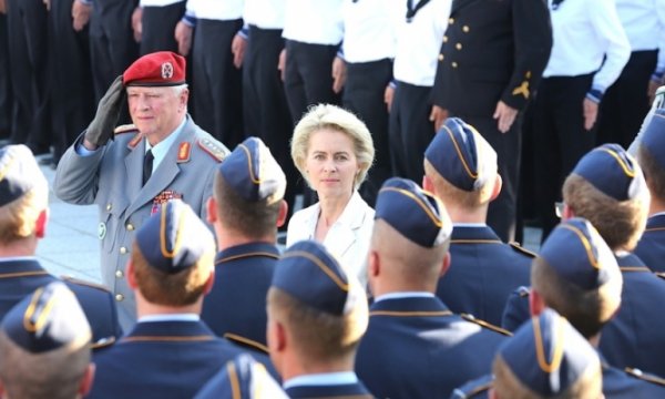 DW: İran ABD’nin Ayn el Esad üssünü vurarak Dünyaya açık bir mesaj gönderdi