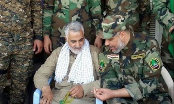 Şehit Süleymani’nin Nuceba komutanlarıyla görüşmesi