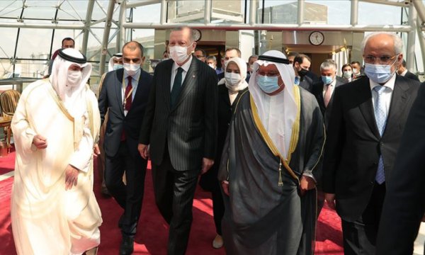 Cumhurbaşkanı Erdoğan taziye için Kuveyt'i ziyaret etti
