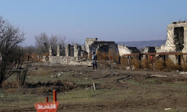 Dağlık Karabağ'da ateşkes yürürlüğe girdi