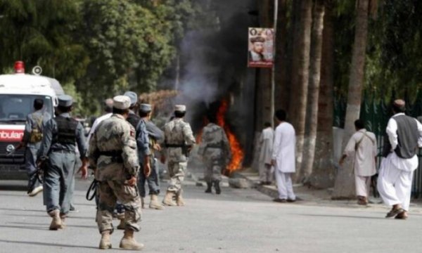 Afganistan'da Bombalı Saldırı: 12 Ölü
