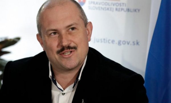 Slovakyalı aşırı sağcı lider, 4 yıl 4 ay hapse mahkum oldu 