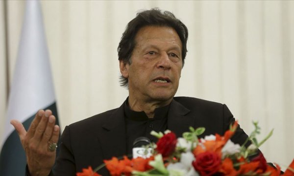 Pakistan Başbakanı Han: Macron'un İslamofobi'yi cesaretlendirmesi talihsiz bir durum