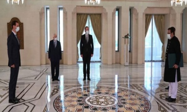  Pakistan ve Umman'ın Büyükelçileri Güven Mektuplarını Beşar Esad'a Sundu