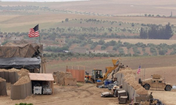 ABD, Suriye-Irak sınırında SDG/YPG için eğitim üssü kuruyor 