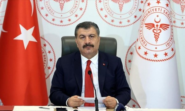 Sağlık Bakanı Koca: 4 kişi hayatını kaybetti, 120 vatandaşımız depremden etkilendi