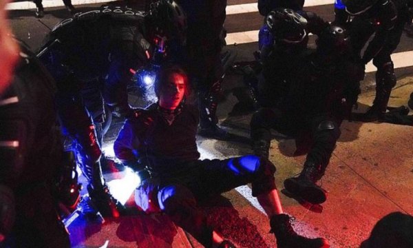 ABD'nin dört bir yanında protestolar ve polis müdahelesi