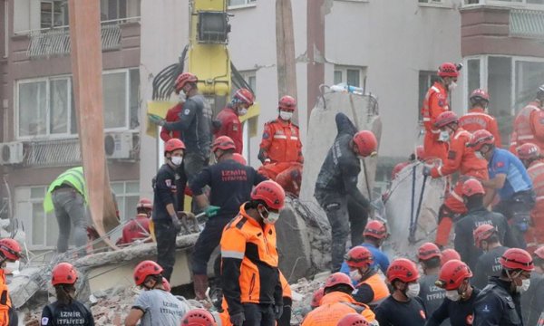 İzmir depreminde can kaybı 115'e yükseldi
