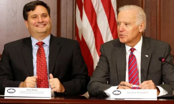 Biden'ın özel kalem müdürü Ron Klain kimdir?