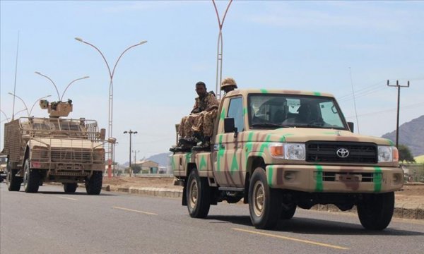 Yemen'deki BAE destekli konsey Sokotra'da askeri kışla inşa etti 