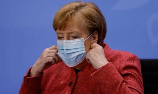 Merkel: Berlin'de salgın kontrolden çıktı