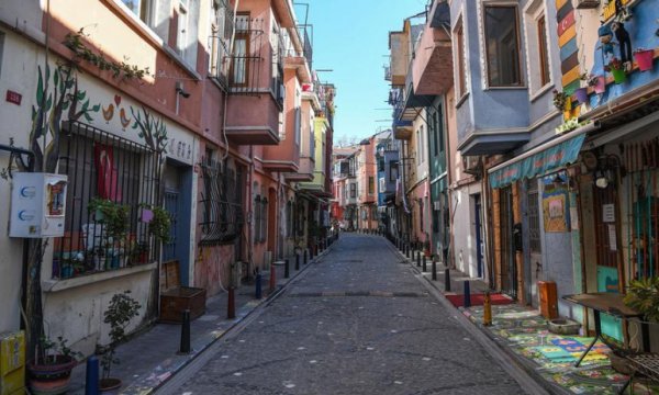 Türkiye'de sokağa çıkma kısıtlaması bugün başlıyor