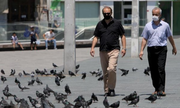 Türkiye'de ek korona önlemleri bekleniyor