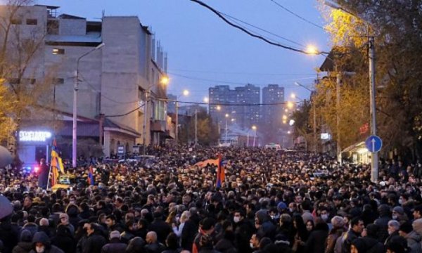 Ermenistan'da sivil itaatsizlik eylemleri başladı