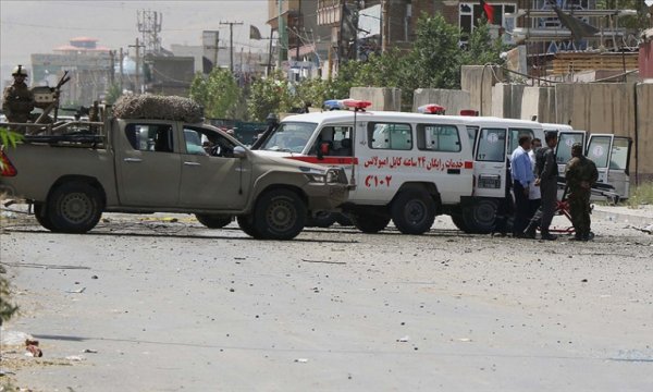 Afganistan'ın Gazne vilayetinde bir törene bombalı saldırı düzenlendi: 15 ölü