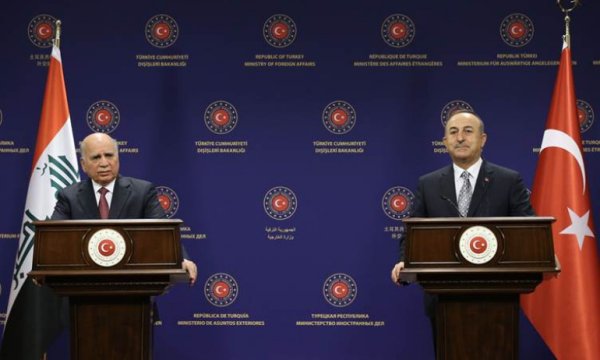 Çavuşoğlu: İran ve Suriye'nin istikrarı Türkiye ve Irak için önemli