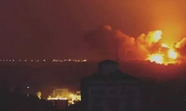ABD'nin Irak Büyükelçiliğine füzeli saldırı
