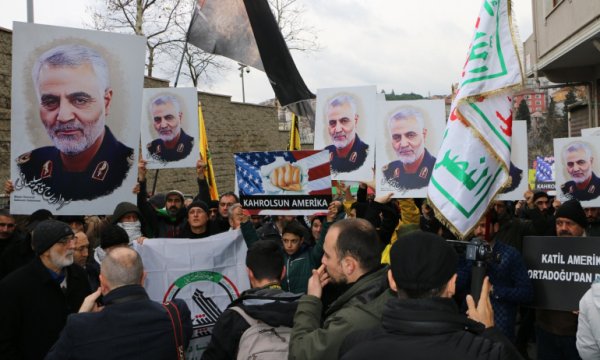 Türkiye'de birçok etkinlikle 'Kasım Süleymani anması' gerçekleştiriliyor