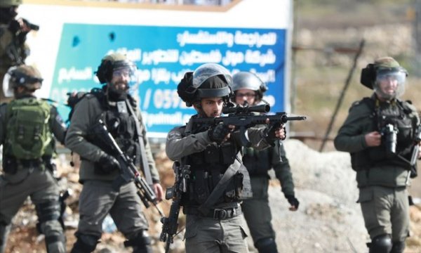 Kudüs'te araçlı saldırıda 12 İsrail askeri yaralandı 
