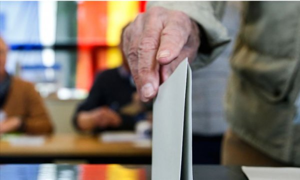 Almanya siyasetinde aşırı sağ depremi