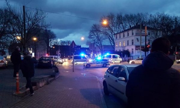 Almanya'da üç camiye bomba ihbarı yapıldı