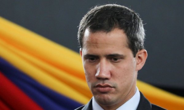 Venezüella'da Guaido'nun amcası patlayıcılarla yakalandı