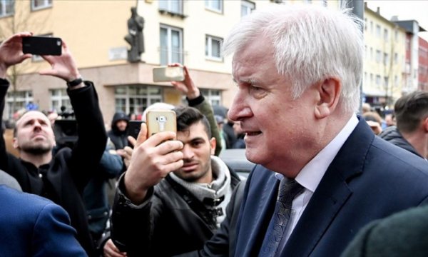 Almanya İçişleri Bakanı Seehofer: Hanau'daki eylem ırkçı terör saldırısıdır