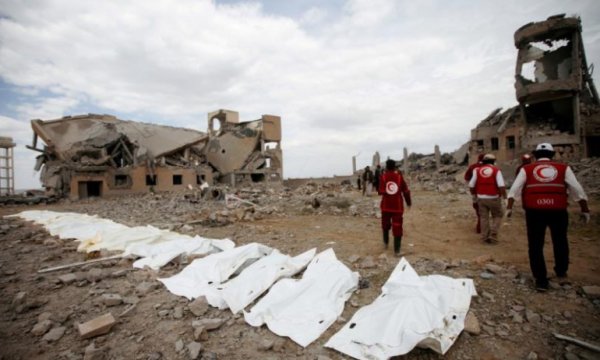 Suud'un Yemen'deki son cinayetinde Şehit sayısı 35'e yükseldi