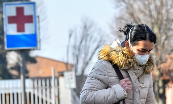 İtalya'da virüsten ölenlerin sayısı 7'ye yükseldi