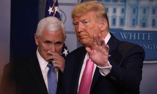 Trump ve Pence'in katıldığı toplantıda bir kişide koronavirüs tespit edildi 