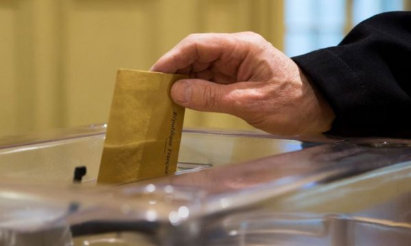 Fransa'da yerel seçimlerin ilk turu koronavirüs salgını altında yarın yapılacak