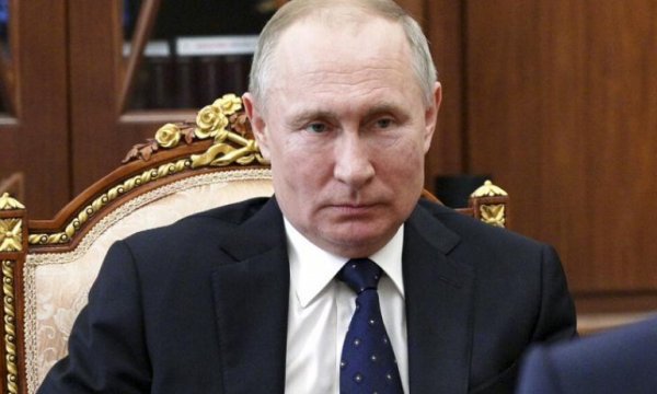 Putin, 2036'ya kadar başkanlık yapmasını sağlayacak tasarıyı imzaladı