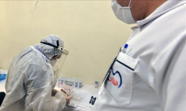İran'da 28 milyon kişi sağlık taramasından geçti 