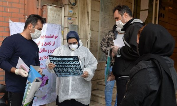İran'da yaklaşık 33 milyon kişi sağlık taramasından geçirildi
