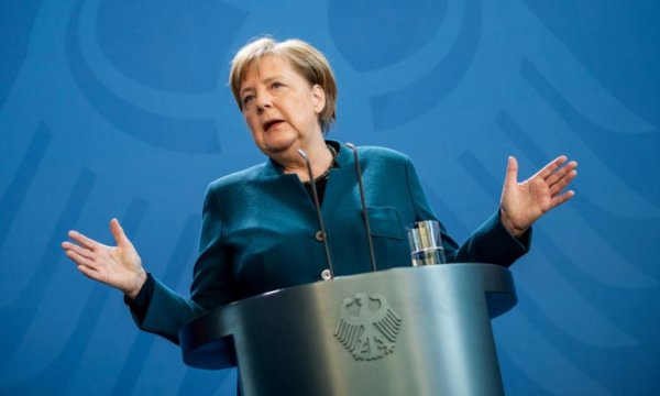 Almanya‘da koronavirüs yasağı geldi, Merkel karantinada