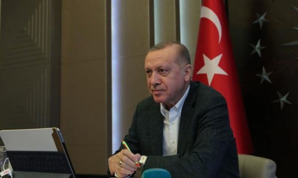 Erdoğan: Görünmez düşmana karşı zor bir savaş yürütüyoruz
