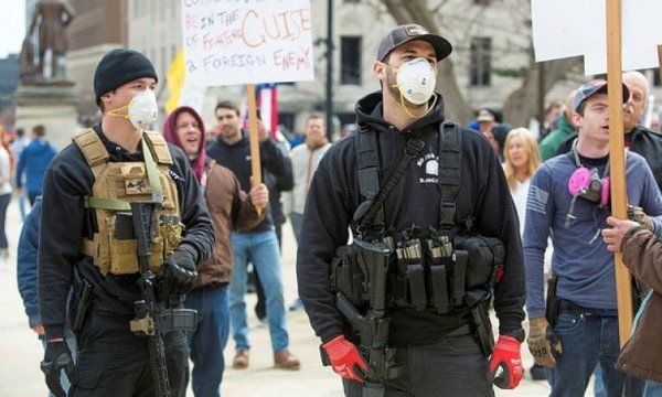 ABD’de silahlı gruptan ‘koronavirüs’ protestosu