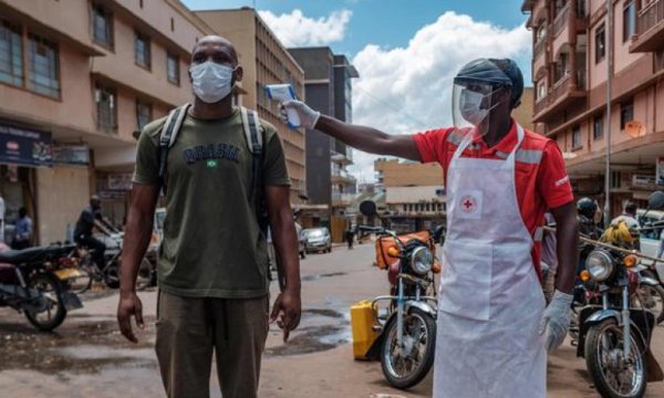 Afrika'da Kovid-19 vakaları artıyor