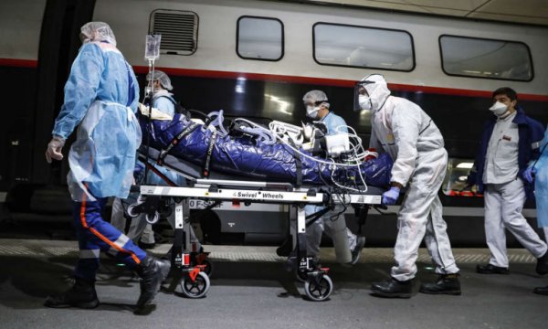 Hollanda'da Kovid-19'dan ölenlerin sayısı 3 bin 459'a çıktı