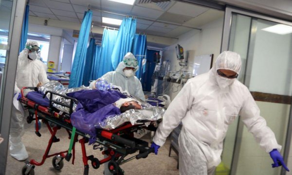 İran'da son 24 saatte Kovid-19 nedeniyle 87 kişi hayatını kaybetti