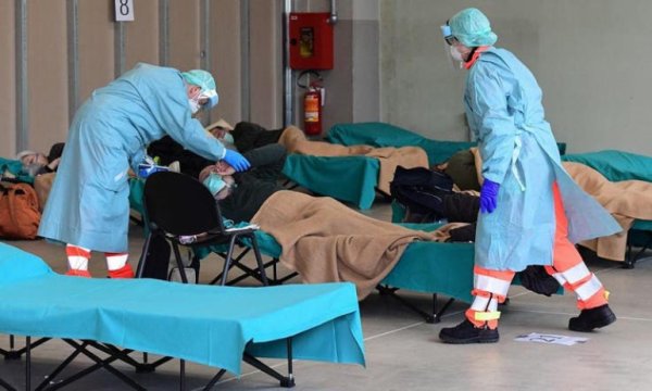 İtalya'da Kovid-19'dan ölenlerin sayısı 23 bin 227'ye yükseldi