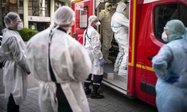 Dünya genelinde Kovid-19 bulaşan kişi sayısı 2 milyon 407 bini aştı