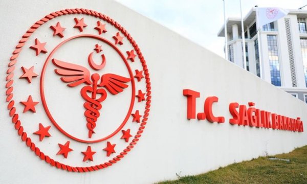 Sağlık Bakanlığı: Son 24 saatte 3122 kişiye Kovid-19 tanısı konuldu
