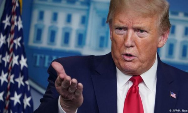 Trump’tan korona önlemi: Göçmenlere kapılar kapanıyor
